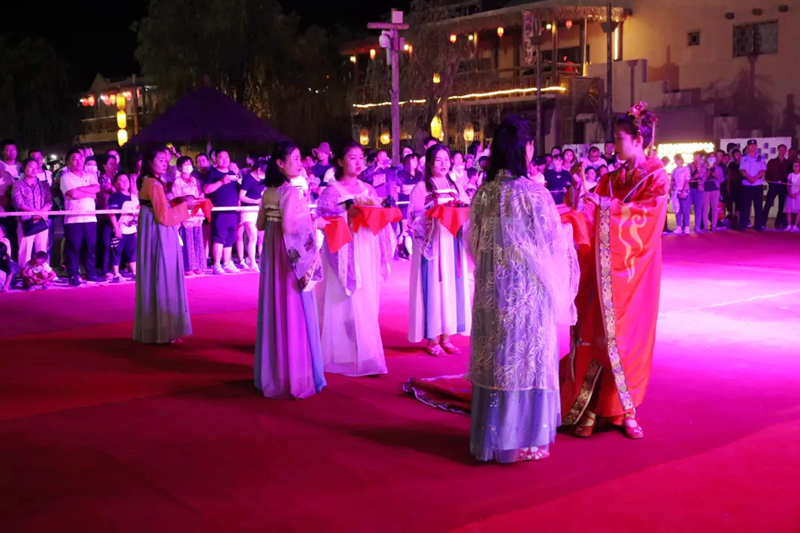 ��Ϧ֮ҹ ����ȪС�(zh��n)�������u